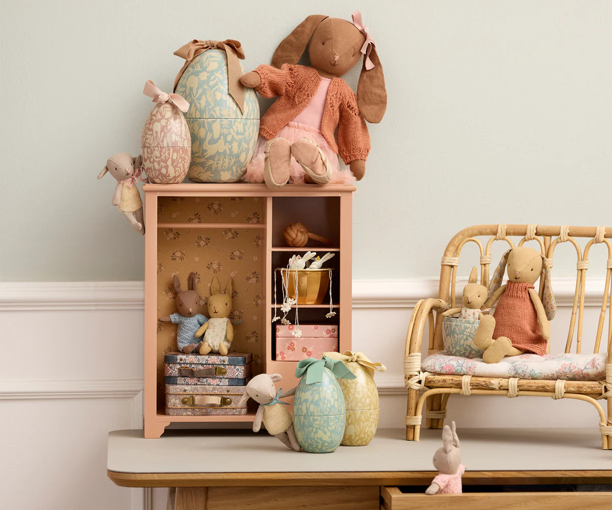 Easter Egg with Rabbit