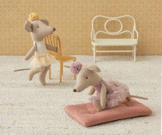 Little Sibling Ballerina Mouse
