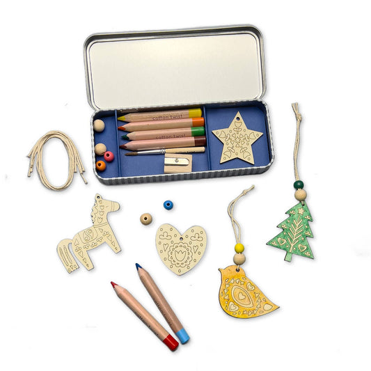 Folk Art Decoration Kit