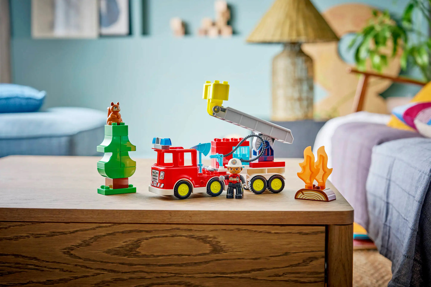 Duplo: Fire Truck with Hose & Firefighter Building Set