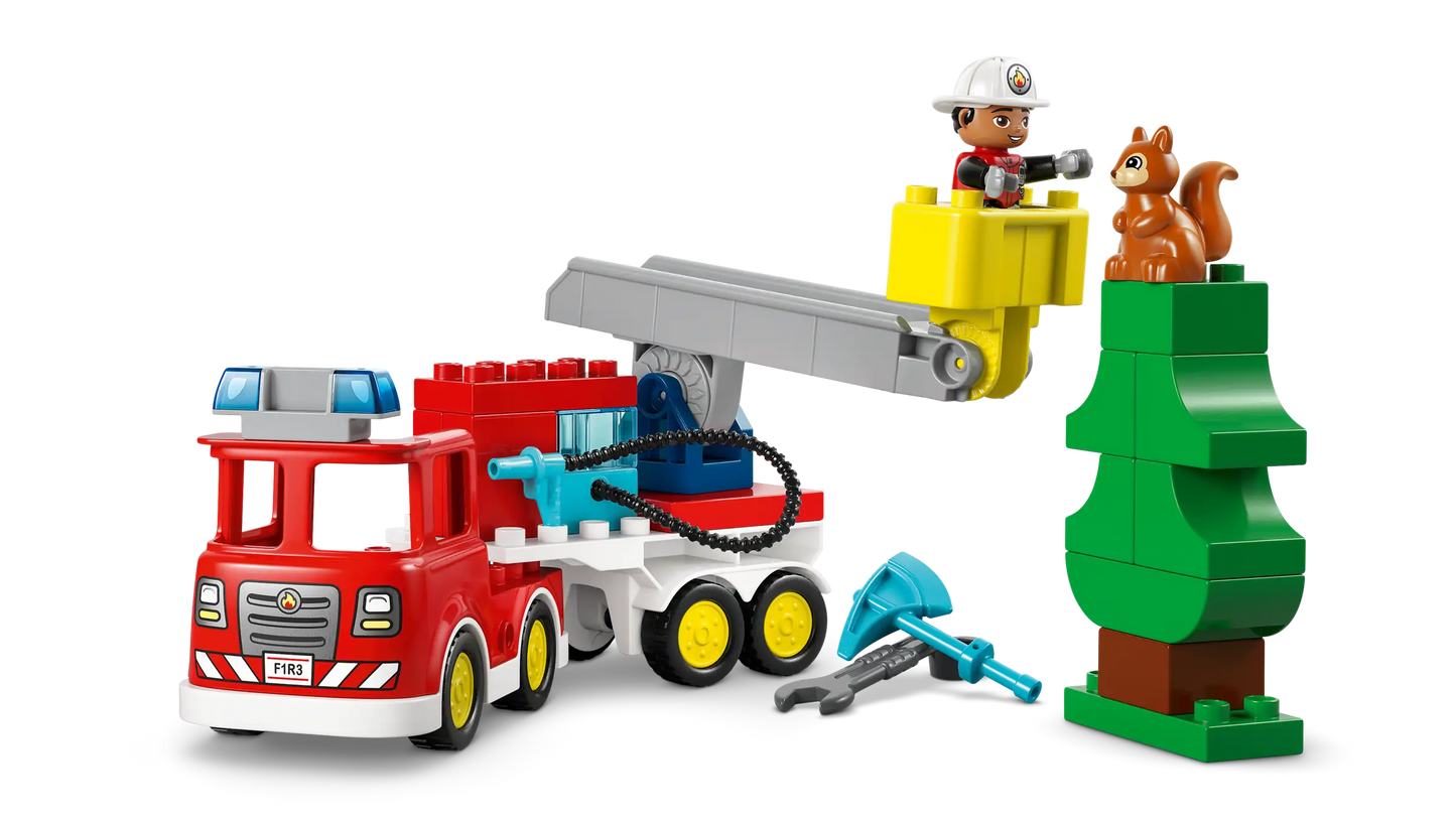 Duplo: Fire Truck with Hose & Firefighter Building Set