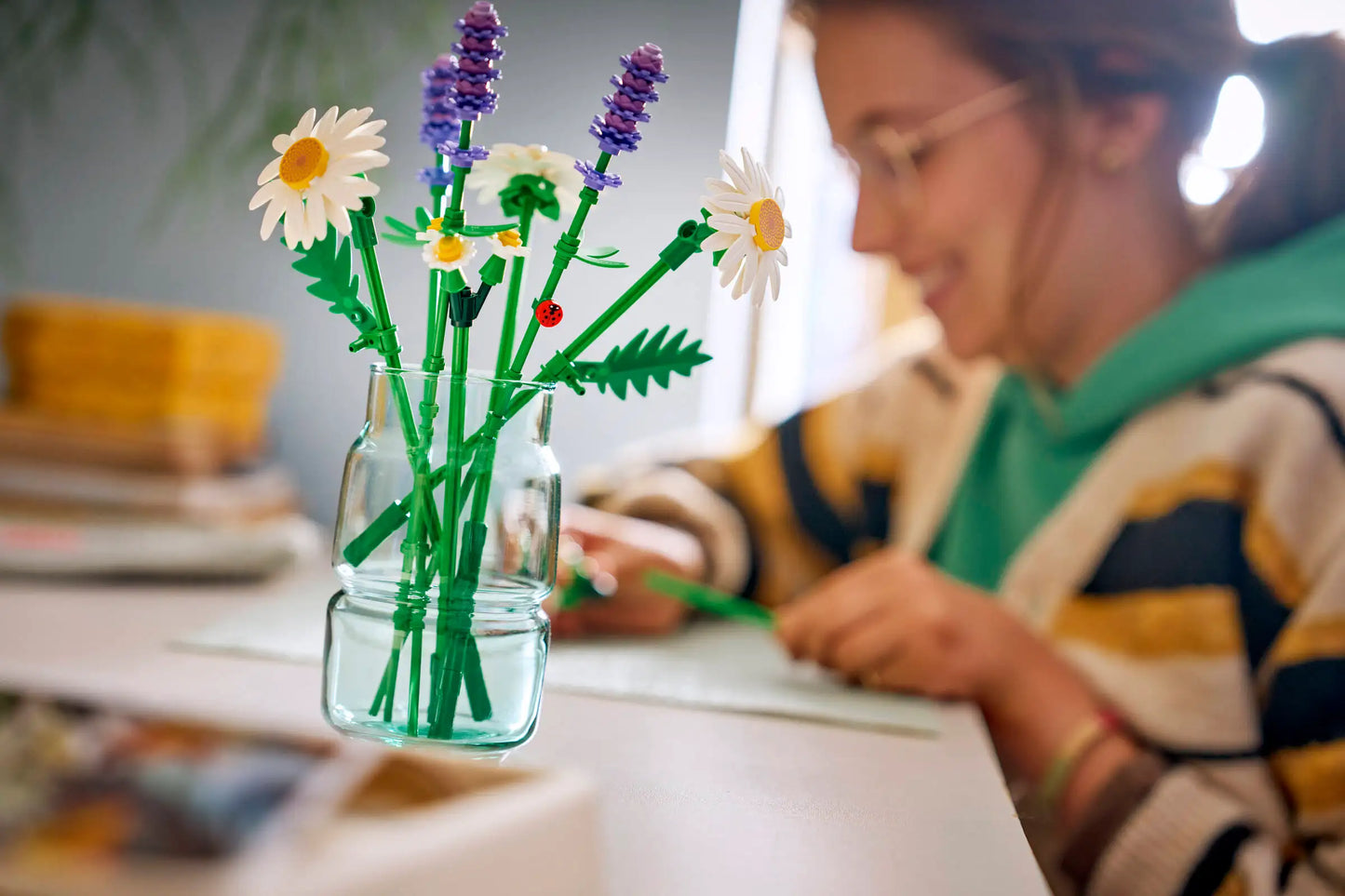 Botanical Collection: Daisies Building Kit