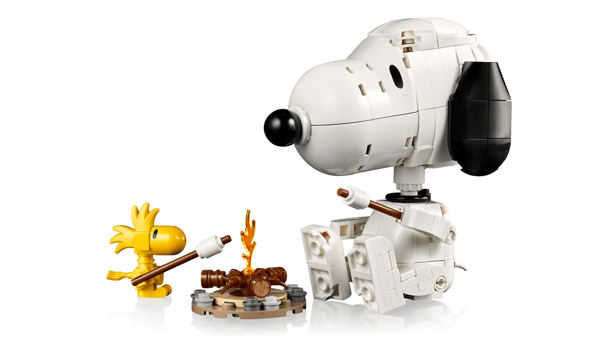 Peanuts: Snoopy's Doghouse Building Set
