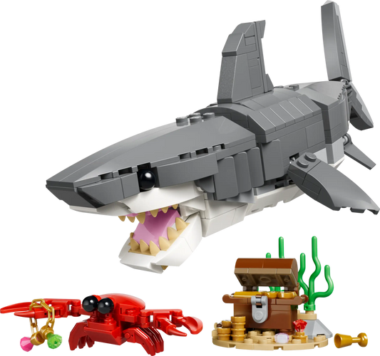 Creator: Fierce Shark with Treasure Chest Building Set