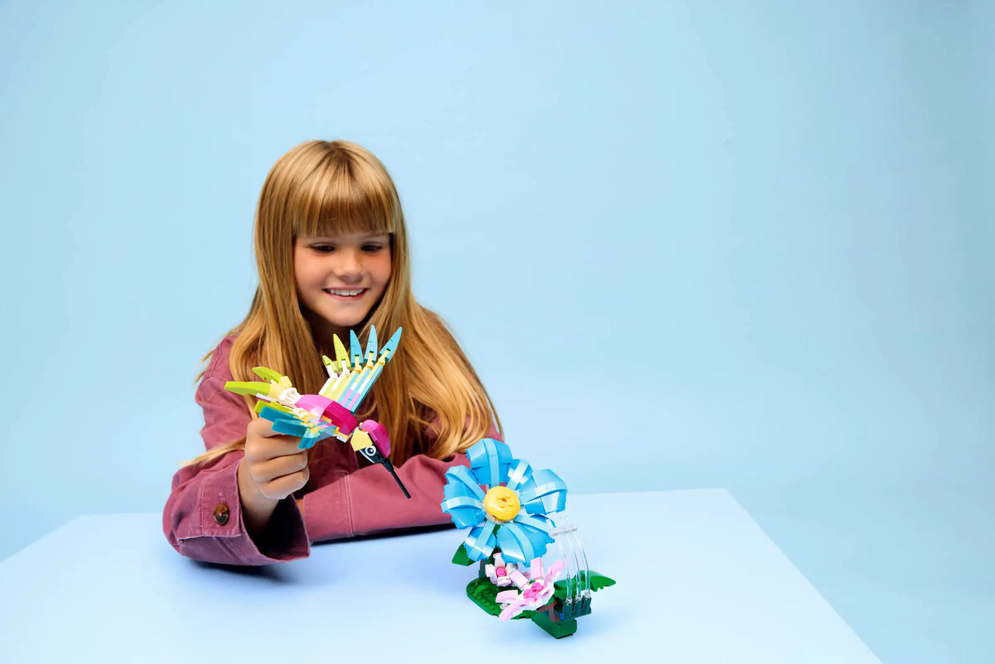 Creator: Wild Animals - Colourful Hummingbird Building Set