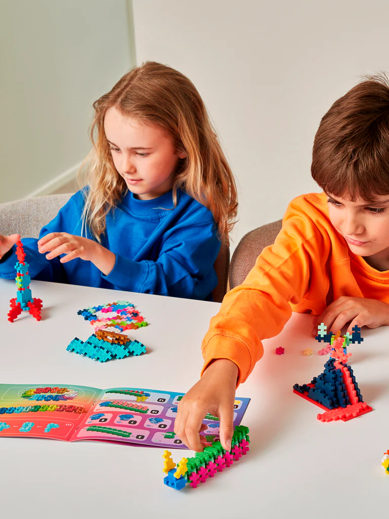 Plus Plus Learn to Build Colorverse