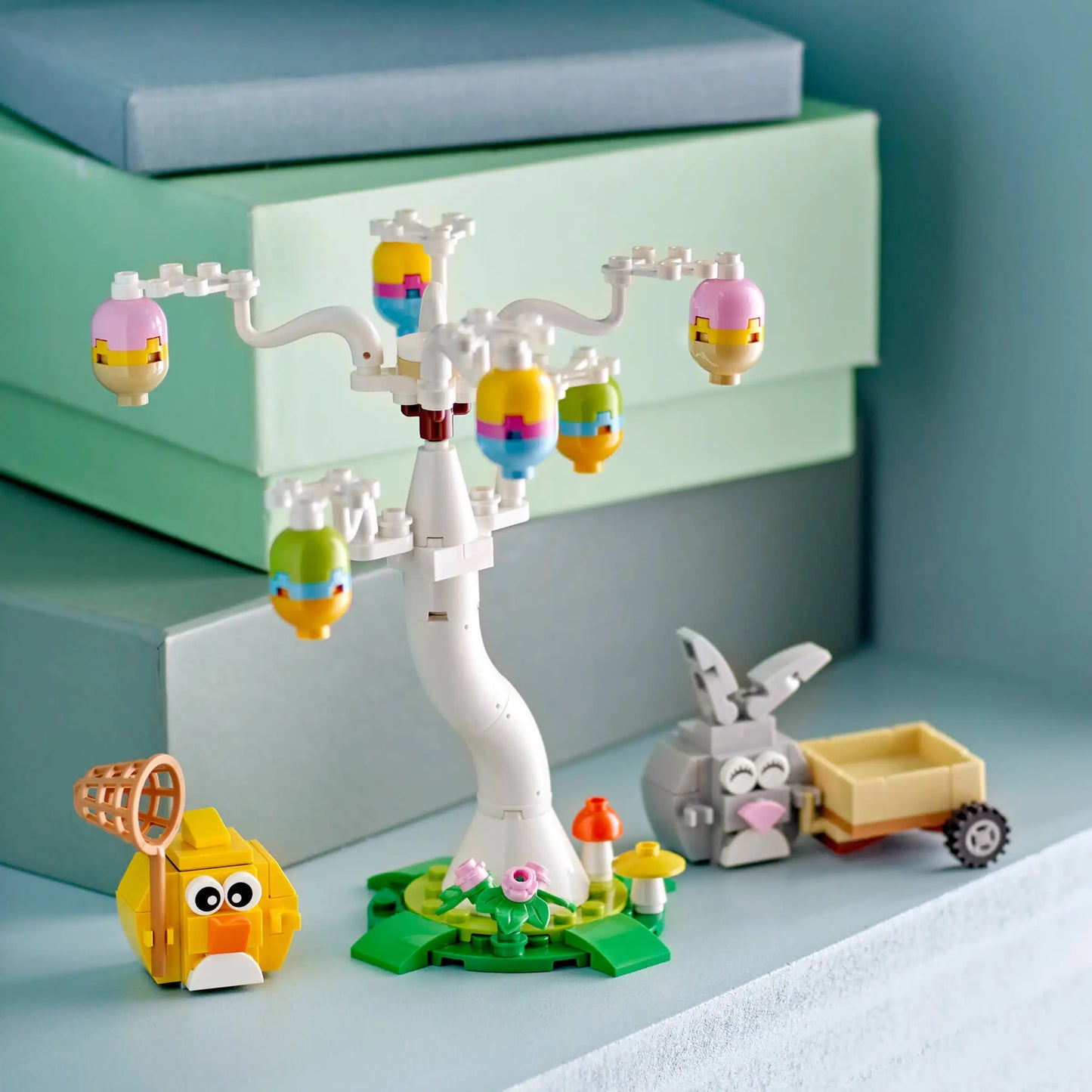 Easter Bunny & Chick Egg Hunt Building Set