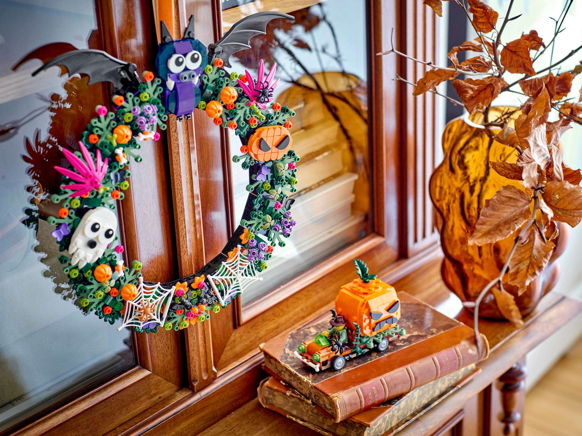 LEGO Halloween Wreath Building Set