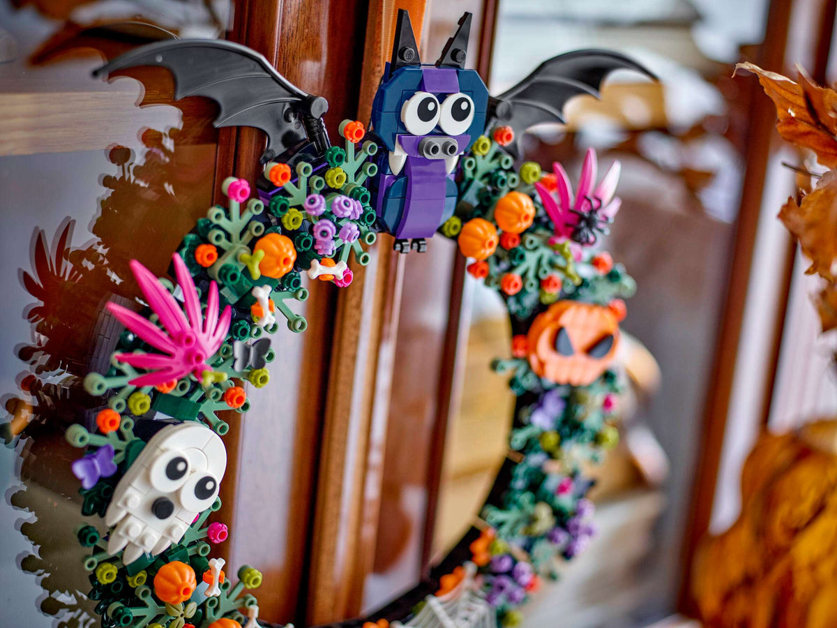 LEGO Halloween Wreath Building Set