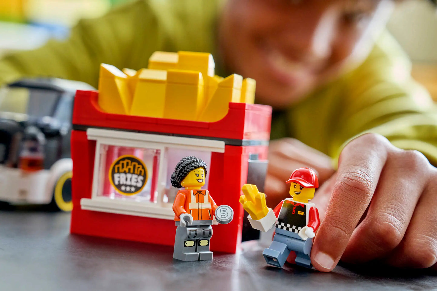 City: Fries Food Truck Building Set