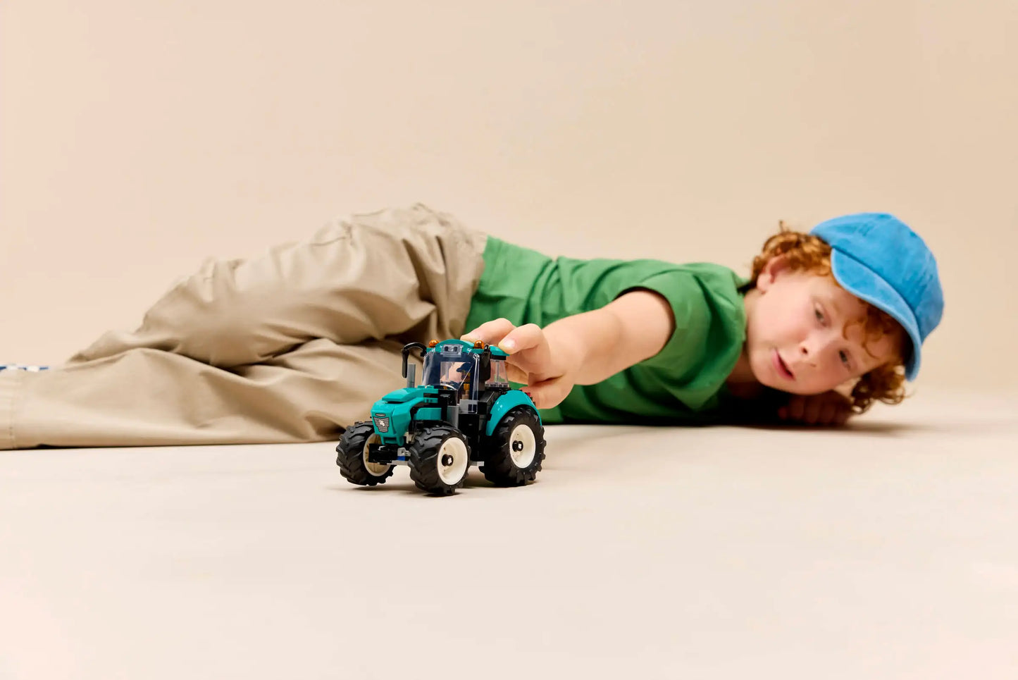 City: Tractor Building Set