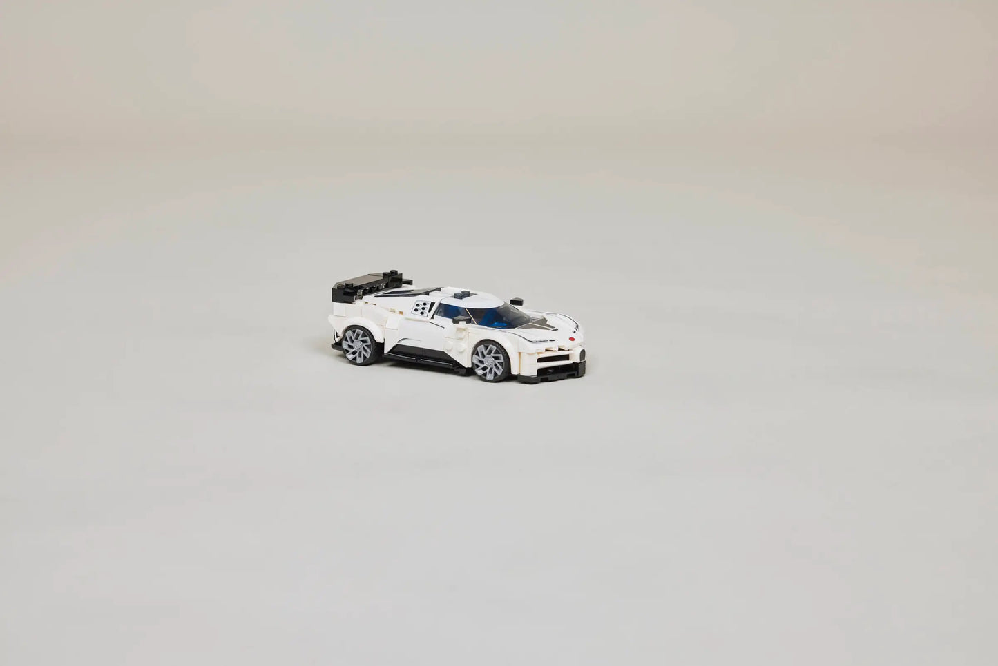 Speed Champions: Bugatti Centodieci Hyper Sports Car Building Set