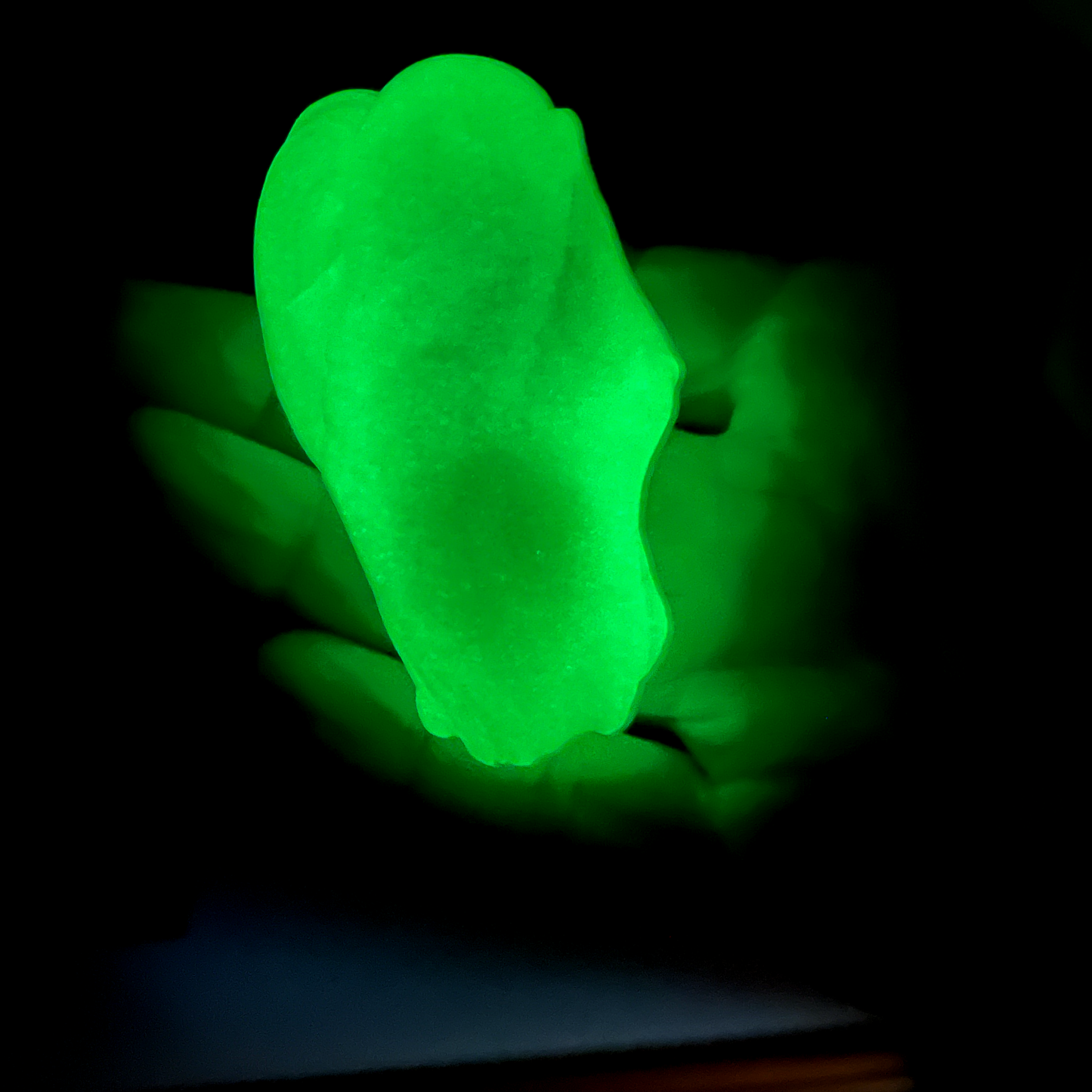 Gootonium: Glowing Green Putty