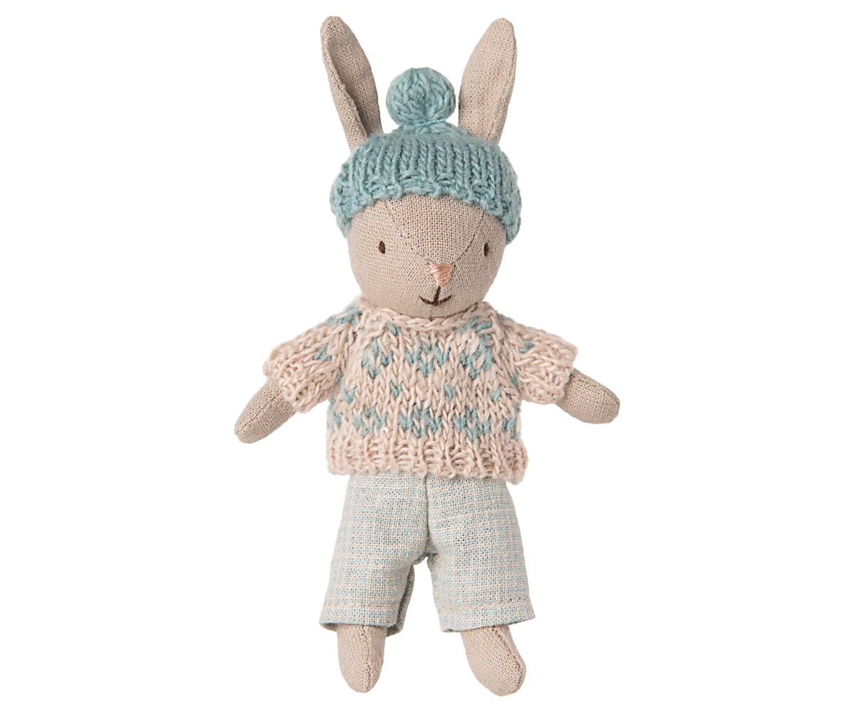 Winter Rabbit - Micro