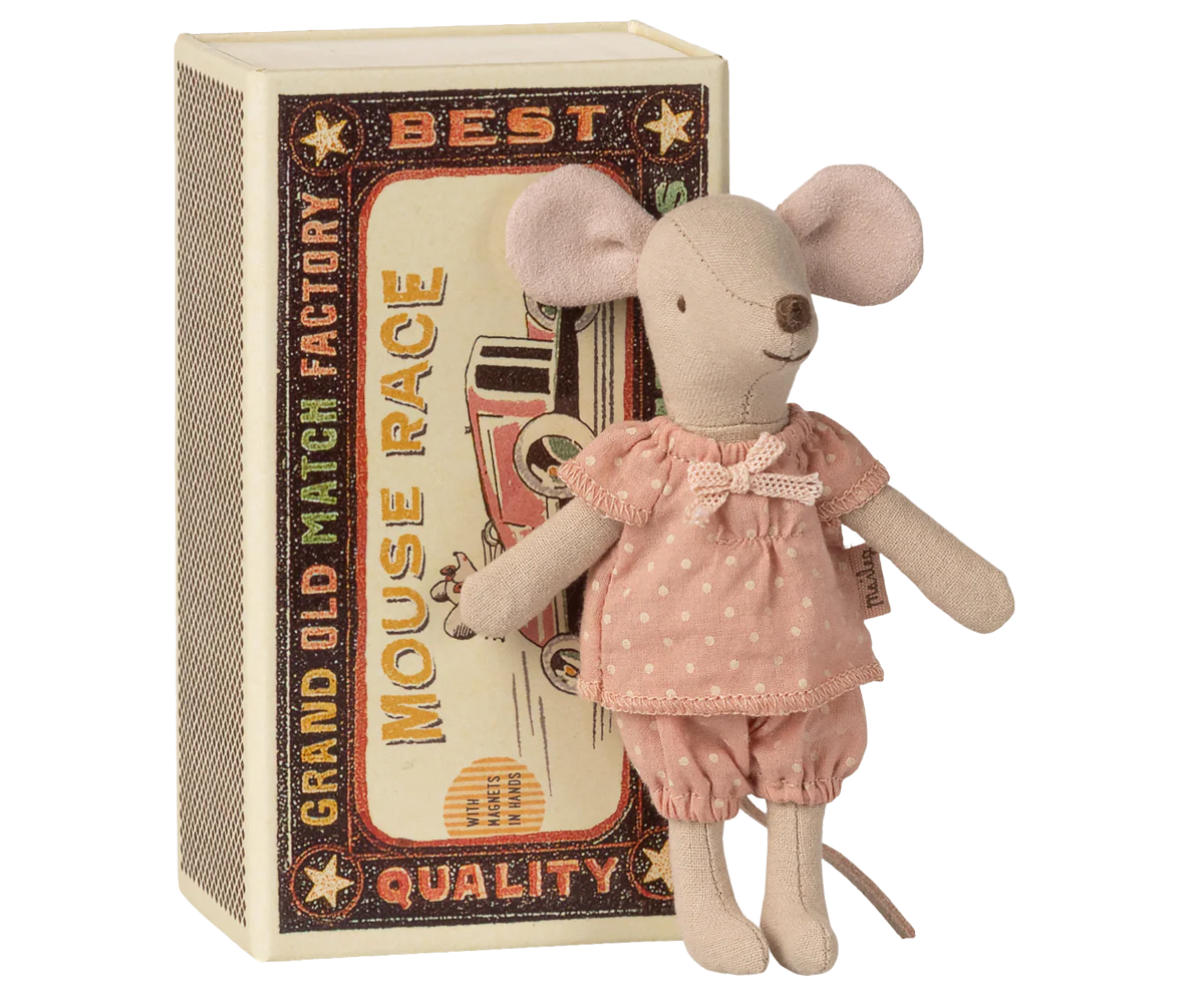 Big Sibling Mouse in Matchbox