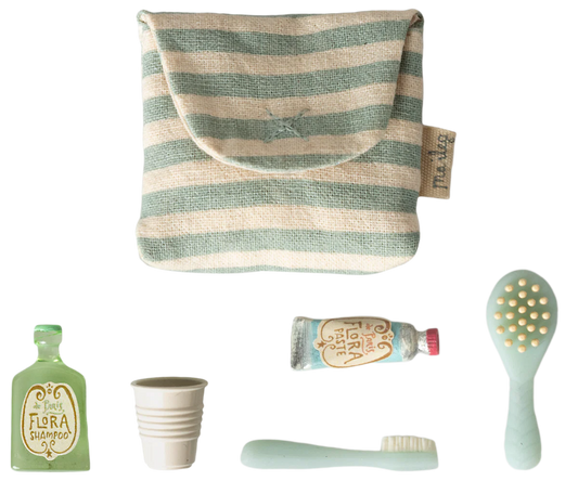 Toothbrush Set in Bag for Mouse