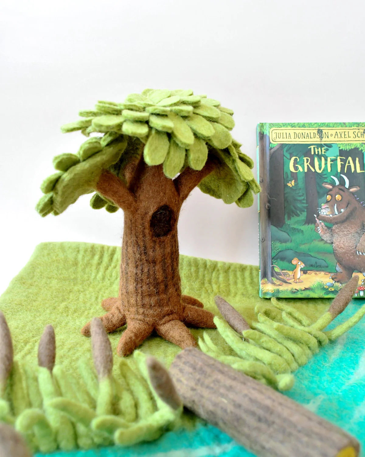 Felt Play Mat Playscape - The Gruffalo