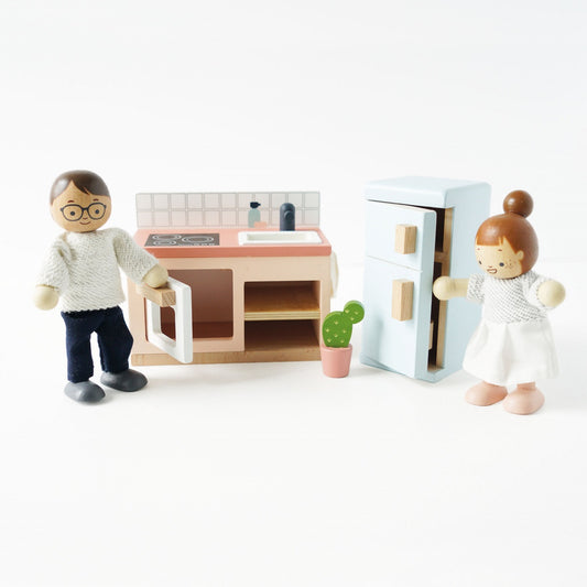 Wooden Doll House Family