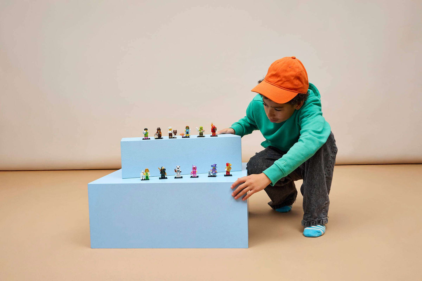Minifigures: Series 29