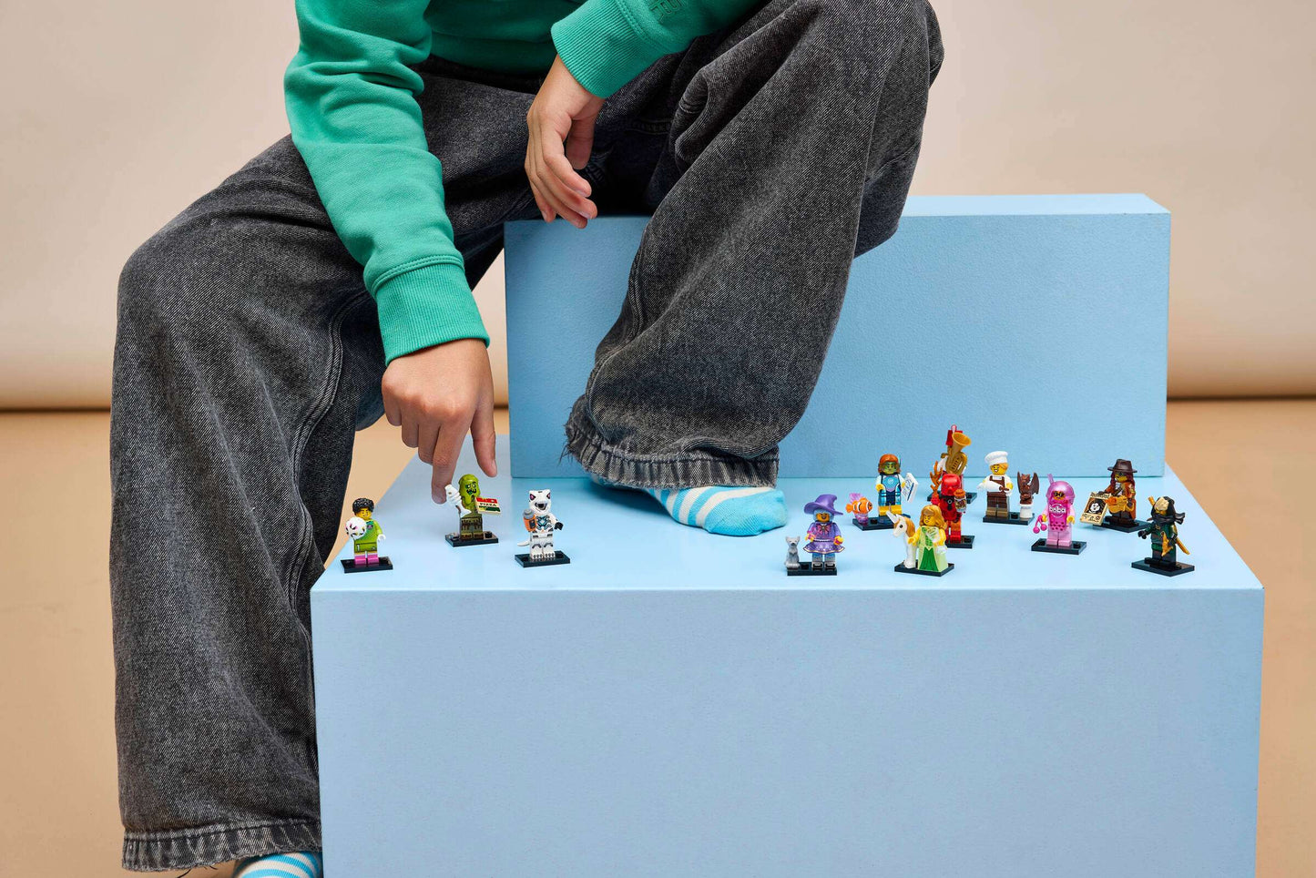 Minifigures: Series 29
