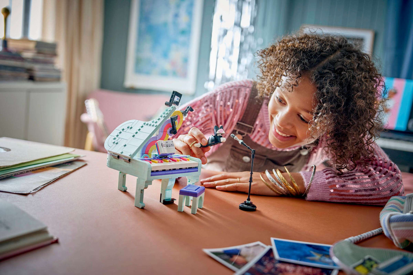 Creator: Music Decor Piano with Cat Building Set