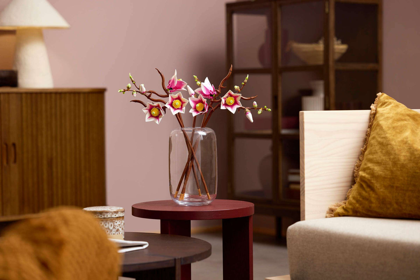 Botanical Collection: Magnolia Branches Building Kit